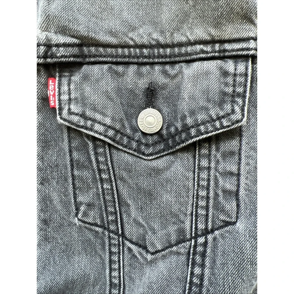 Levis Trucker Jacket Mens L Faded Gray Black Cotton Denim Distressed Workwear